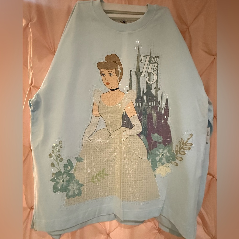 Disney parks Light Blue Cinderella sweatshirt size medium woman's NWT